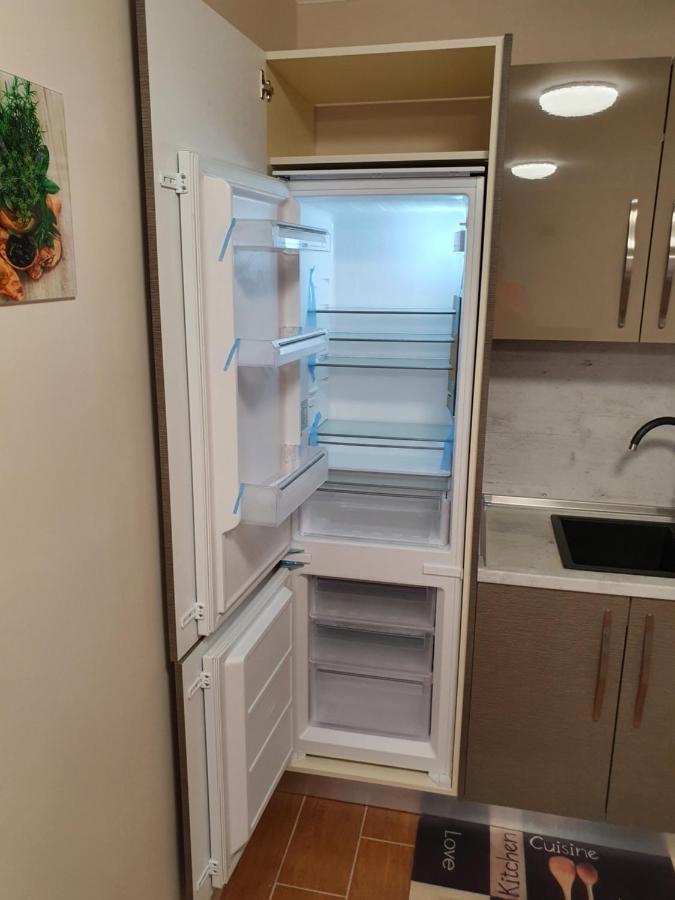 Апартамент За Гости ,,1В-15" Амара Бутик"" Ravda Esterno foto