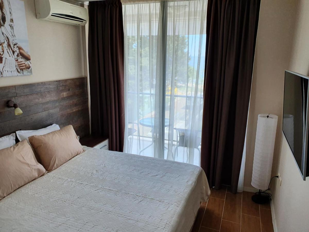 Апартамент За Гости ,,1В-15" Амара Бутик"" Ravda Esterno foto
